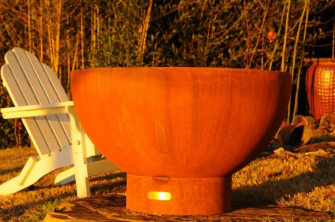 Fire Pit Art Crater / Eclipse