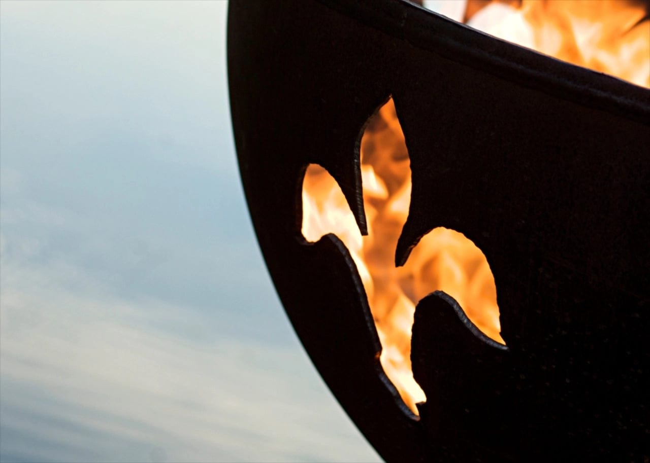 Fire Pit Art Fleur de Lis - Backyard Marketplace